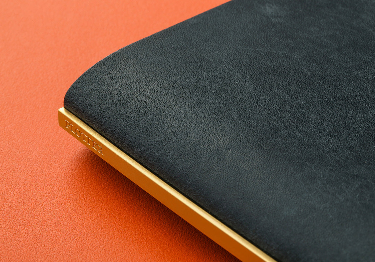 #color_pueblo navy