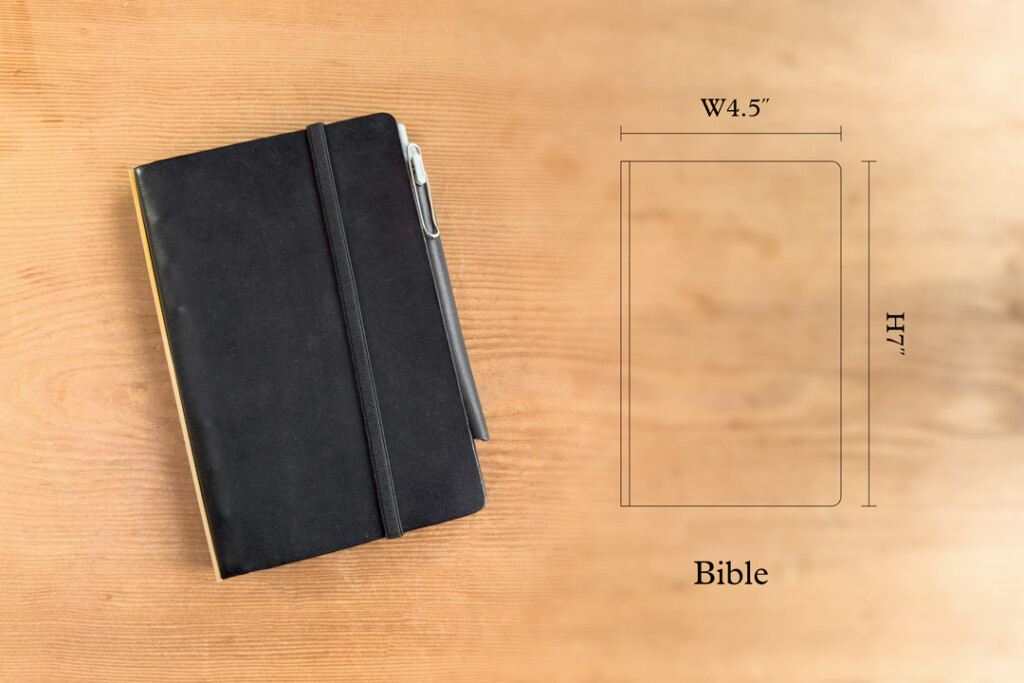 Illustration of a PLOTTER with the width and height of the PLOTTER Leather Binder beside a corresponding PLOTTER of the same Bible size.